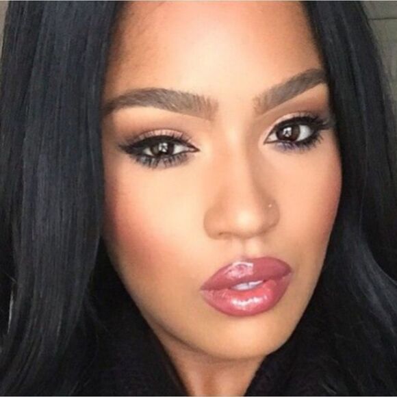 MAC Satin Lipstick in Del Rio - Picture 7 of 14